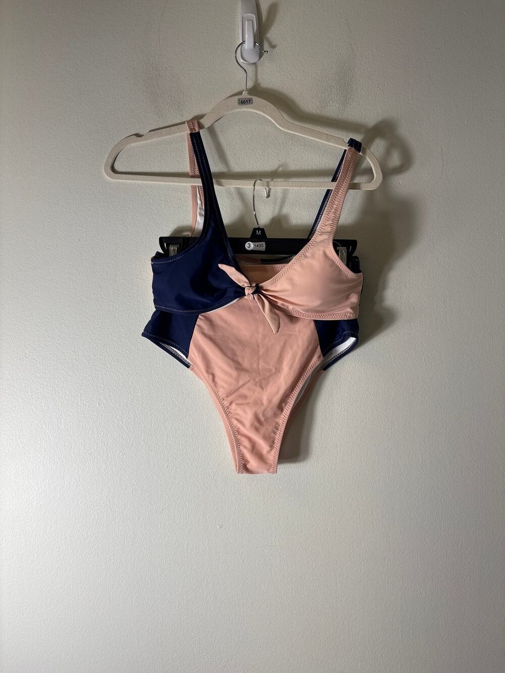 Cupshe Navy and Blush Two Picece Swim Suit Sz m